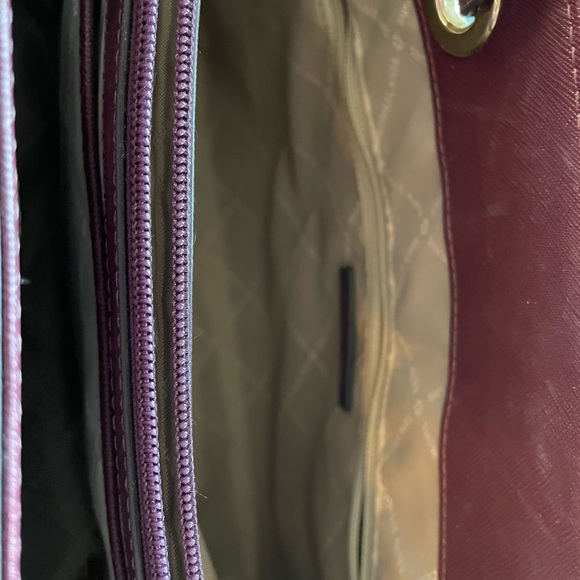 Michael Kors Bag | EUC - Picture 4 of 7